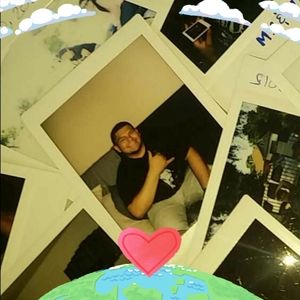 Meet your Posher, Adam